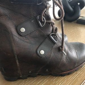 Sorel wedge booties—waterproof